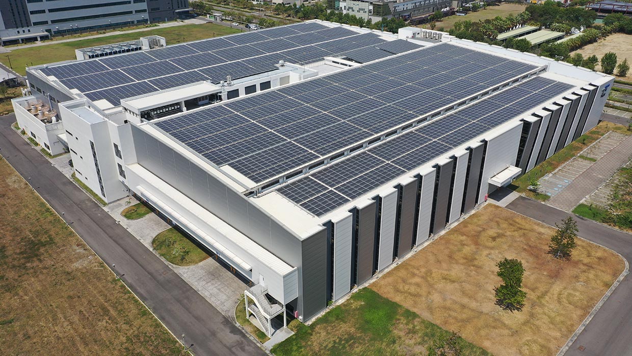 placas solares empresas. Instalaciones fotovoltaicas para la industria.