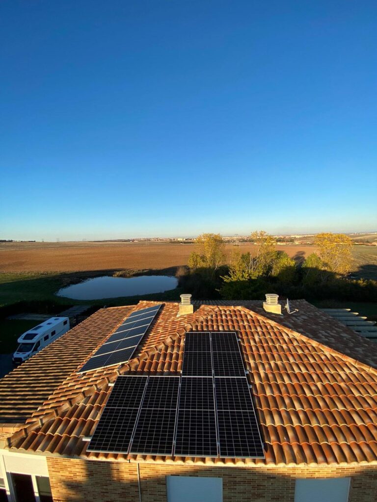 Proyectos viviendas Aldeatejada 4 9 kWp